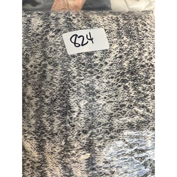 Tunic Sweater Womens Large open weave knit long line gray white cozy soft usa - Picture 8 of 8